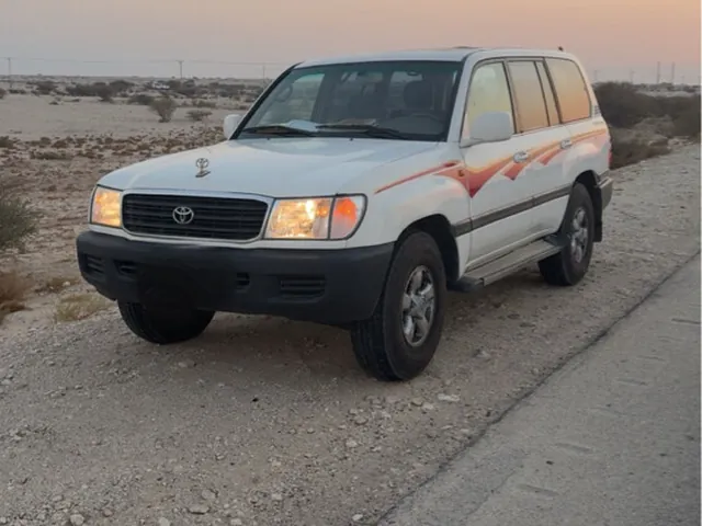 Photo of 2002 Toyota Land Cruiser GX