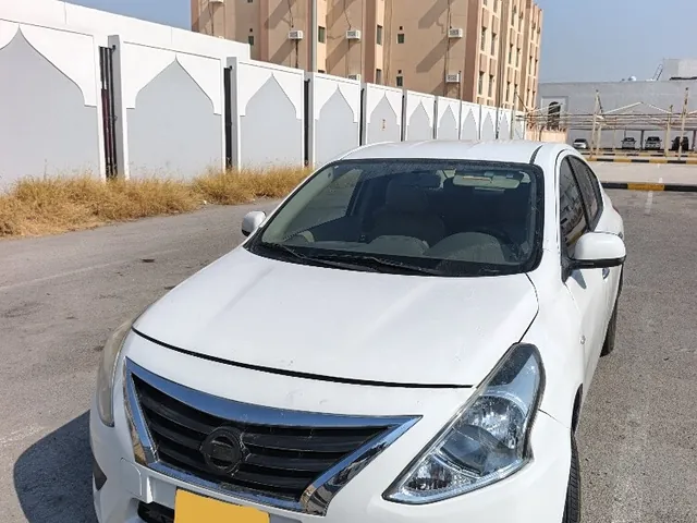 صورة 2022 نيسان صني