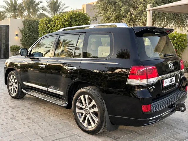 Photo of 2016 Toyota Land Cruiser VXS