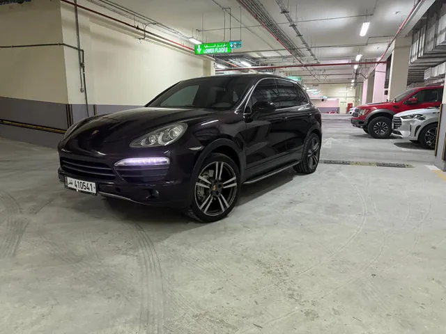 Photo of 2011 Porsche Cayenne S