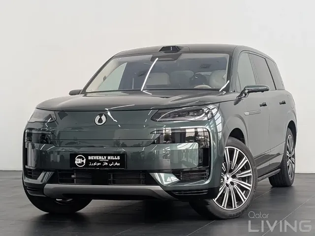 Photo of 2025 Denza N9 Flagship