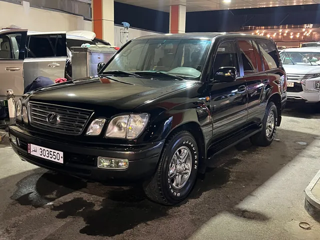 صورة 2002 لكزس LX 470