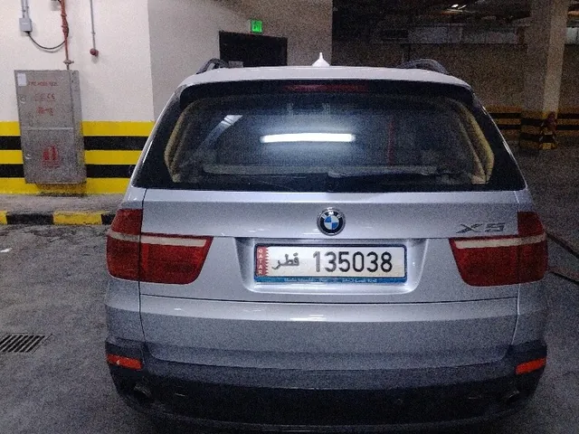 صورة 2008 بي إم دبليو الفئة الخامسة 550i