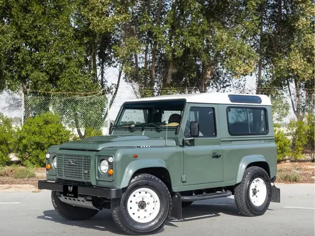 Photo of 2012 Land Rover Defender 90