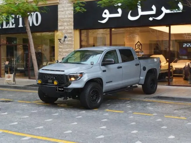 Photo of 2016 Toyota Tundra SR5