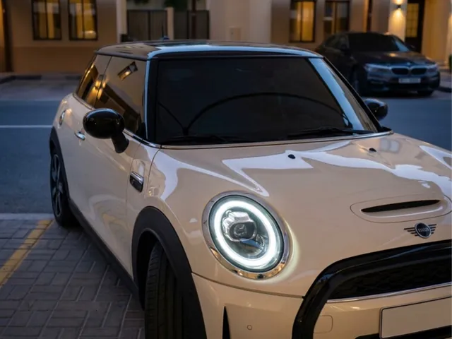 Photo of 2023 Mini Cooper S