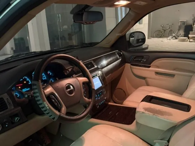 Photo of 2007 GMC Yukon Denali