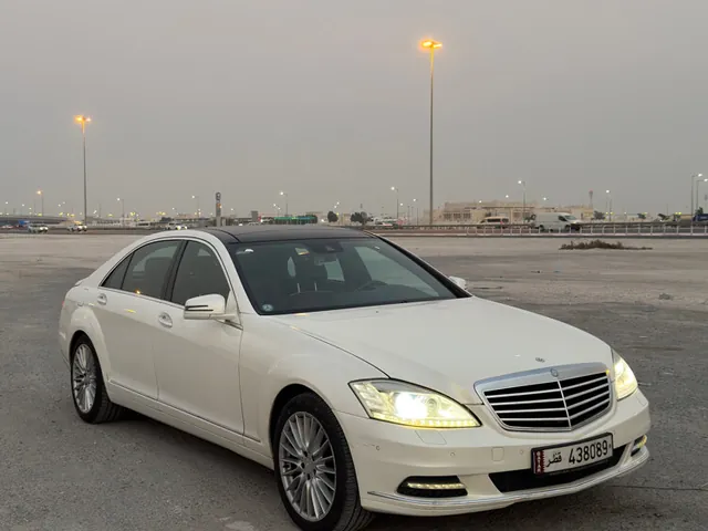 صورة 2013 مرسيدس-بنز S 300