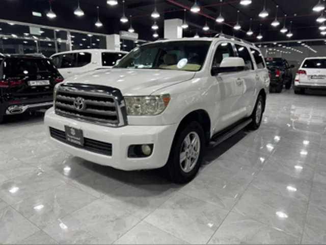 Photo of 2015 Toyota Sequoia