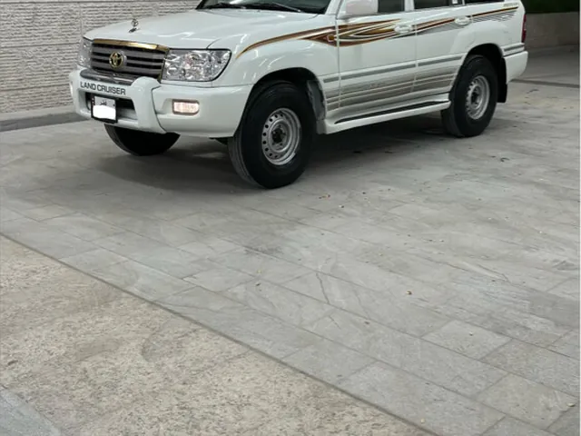 Photo of 2007 Toyota Land Cruiser GXR Limited