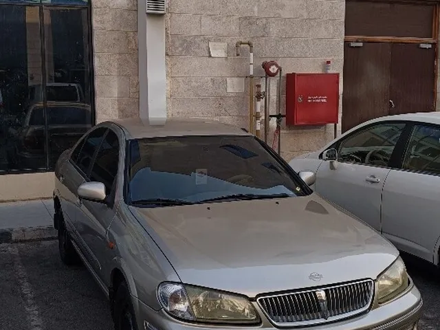 صورة 2003 نيسان صني