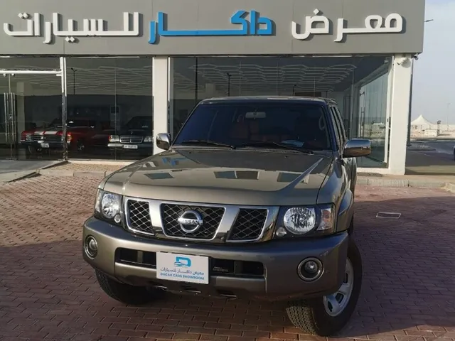 صورة 2021 نيسان باترول سوبر سفاري