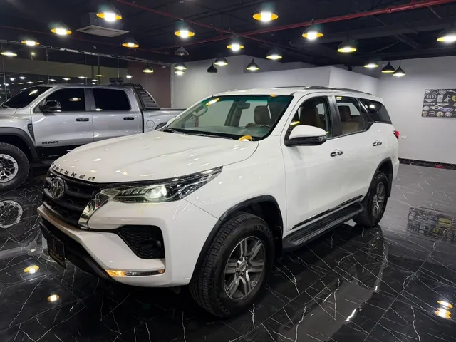 Photo of 2022 Toyota Fortuner SR5