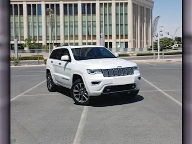 Photo of 2017 Jeep Grand Cherokee Limited