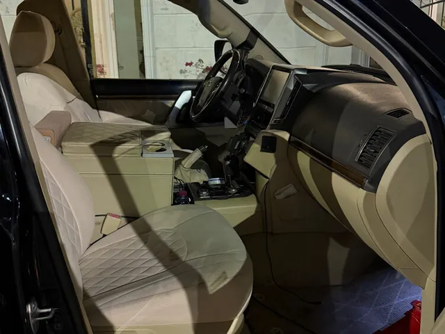 Photo of 2016 Toyota Land Cruiser VXR