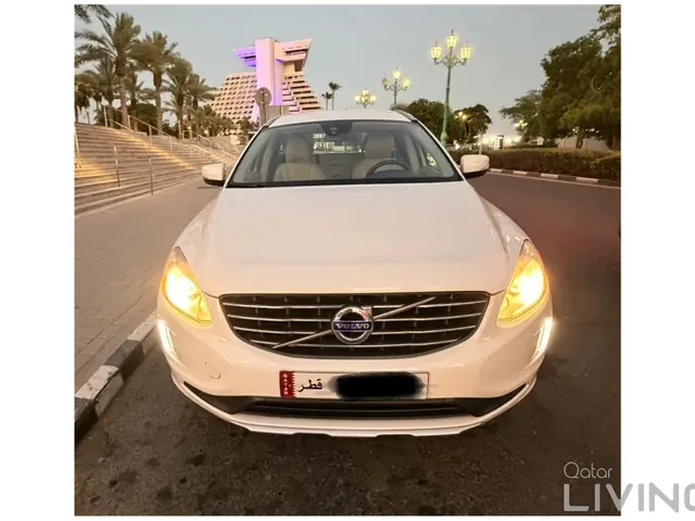 صورة 2014 فولفو XC60