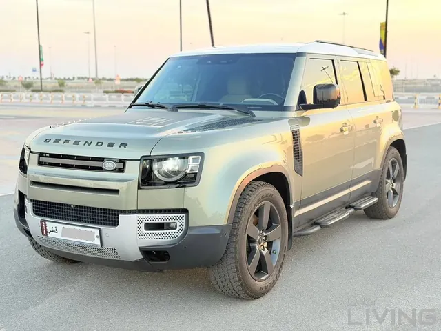 صورة 2022 رنج روڤر ديفندر 110 إس إي