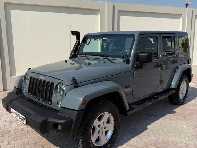 Photo of 2014 Jeep Wrangler Sahara