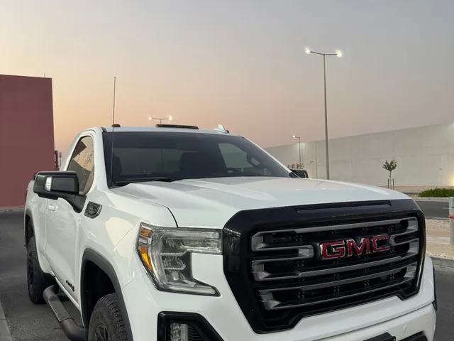 صورة 2019 جي إم سي سييرا 1500 AT4