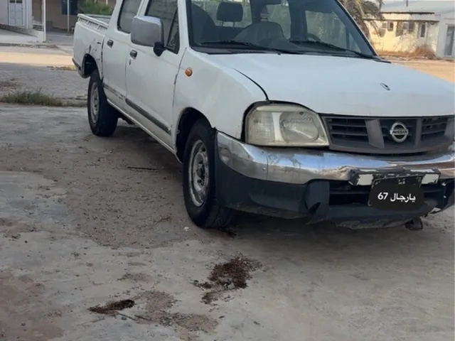 صورة 2003 نيسان بيك أب