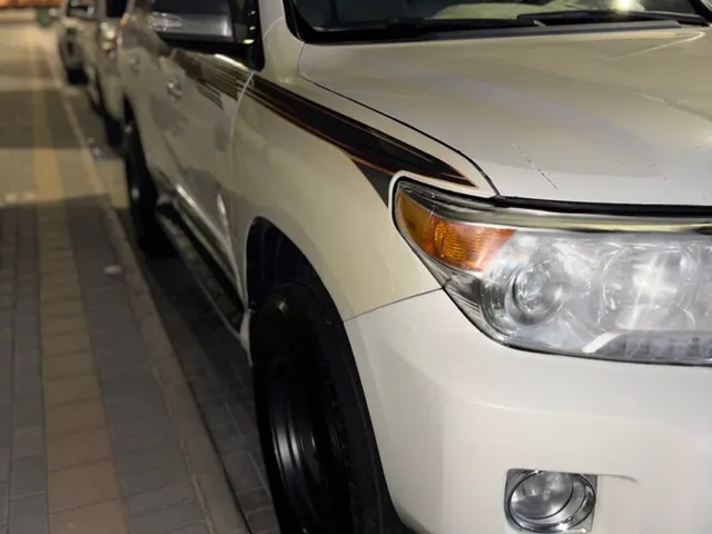 Photo of 2013 Toyota Land Cruiser GX