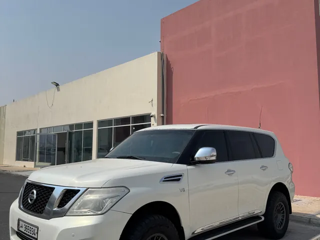 Photo of 2013 Nissan Patrol SE