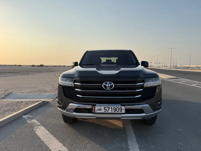 Photo of 2026 Toyota Land Cruiser GX