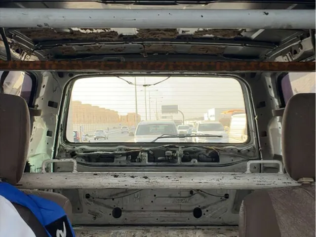 Photo of 1998 Toyota Land Cruiser GX