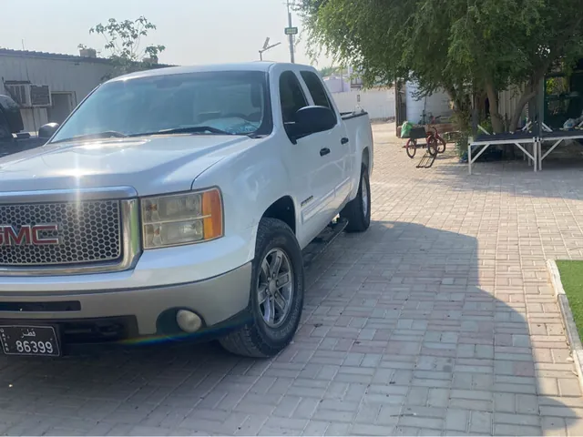 Photo of 2011 GMC Sierra 1500