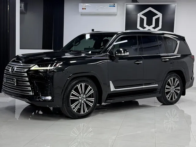 Photo of 2024 Lexus LX 600