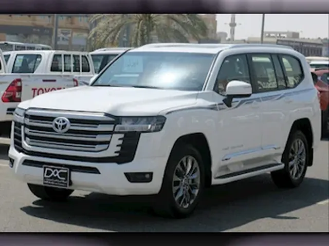 Photo of 2024 Toyota Land Cruiser GXR