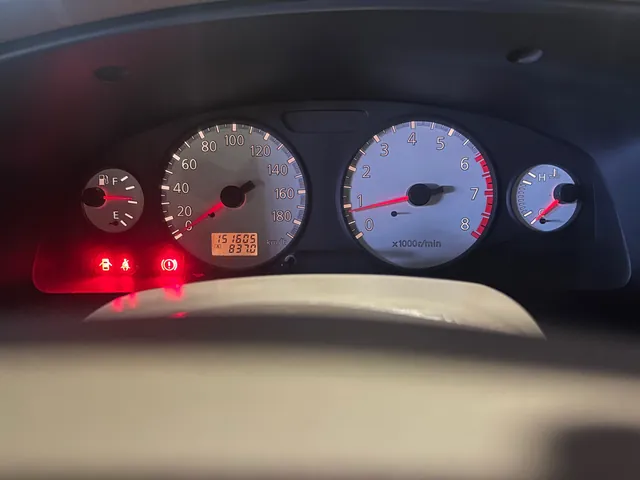 Photo of 2002 Nissan Pathfinder LE