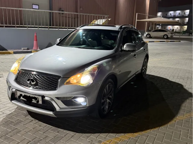Photo of 2016 Infiniti Q50