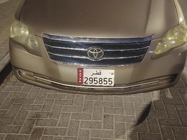 صورة 2005 تويوتا أفالون XLE