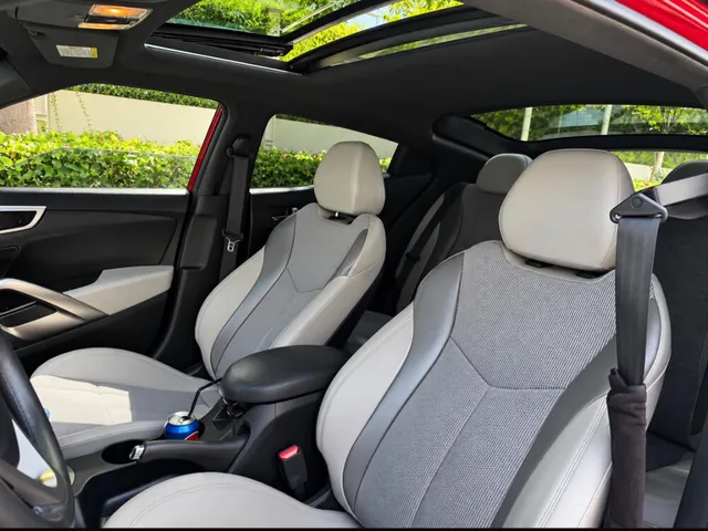 Photo of 2018 Hyundai Veloster
