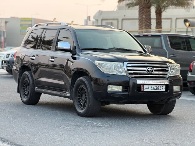 Photo of 2011 Toyota Land Cruiser VXR