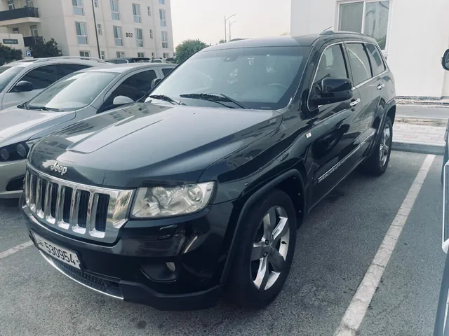 Photo of 2012 Jeep Grand Cherokee Limited