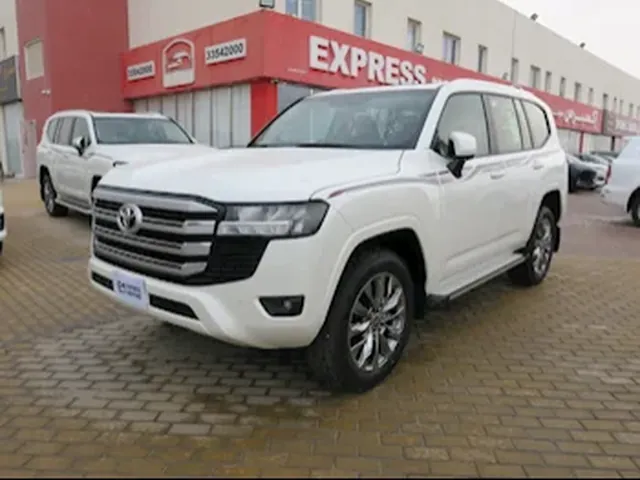 Photo of 2024 Toyota Land Cruiser GXR