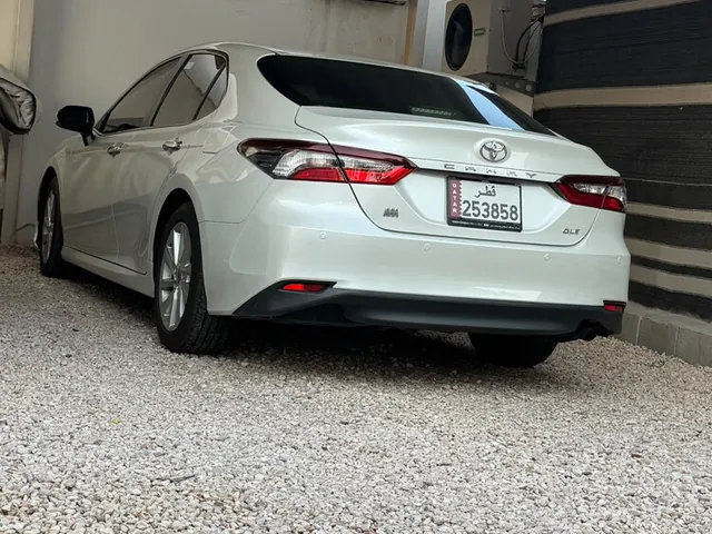Photo of 2023 Toyota Camry GLE