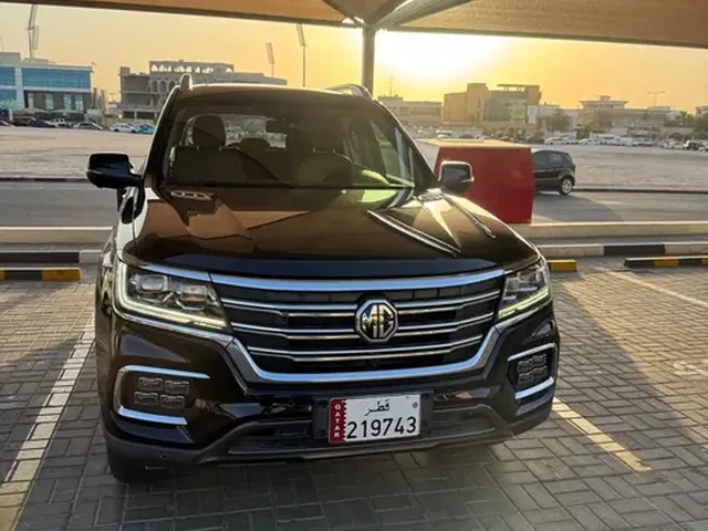 صورة 2023 إم جي RX8 30T