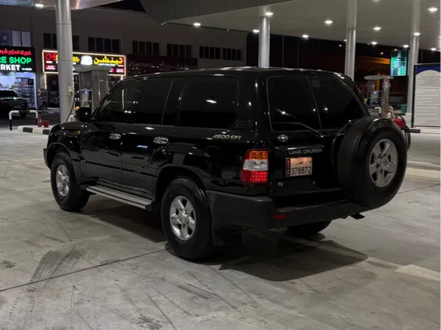 Photo of 2003 Toyota Land Cruiser G