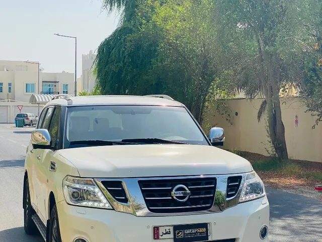 صورة 2014 نيسان باترول بلاتينيوم