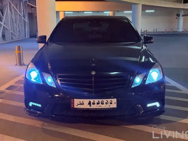 صورة 2012 مرسيدس-بنز E 300