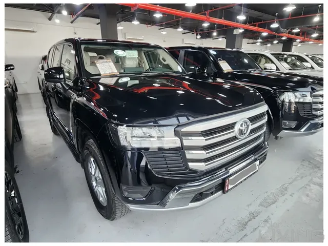 Photo of 2024 Toyota Land Cruiser GXR