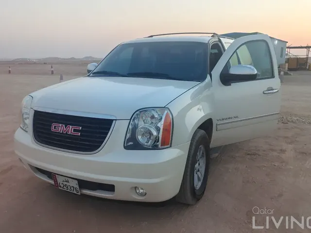 صورة 2010 جي إم سي يوكون XL