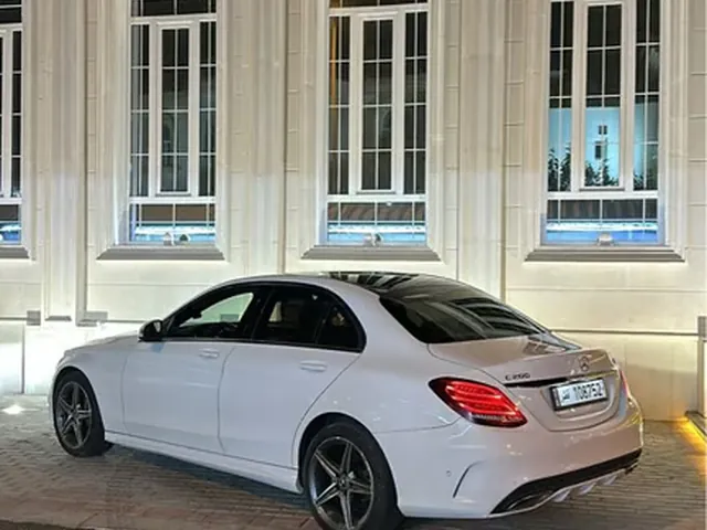 Photo of 2018 Mercedes-Benz C 200