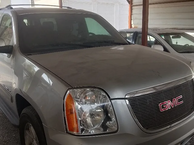 Photo of 2014 GMC Yukon XL SLT