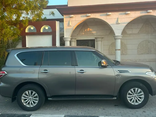 Photo of 2015 Nissan Patrol SE