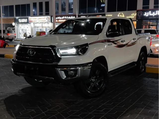 Photo of 2022 Toyota Hilux SR5