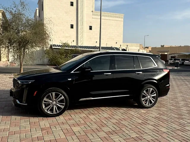 صورة 2020 كاديلاك XT6